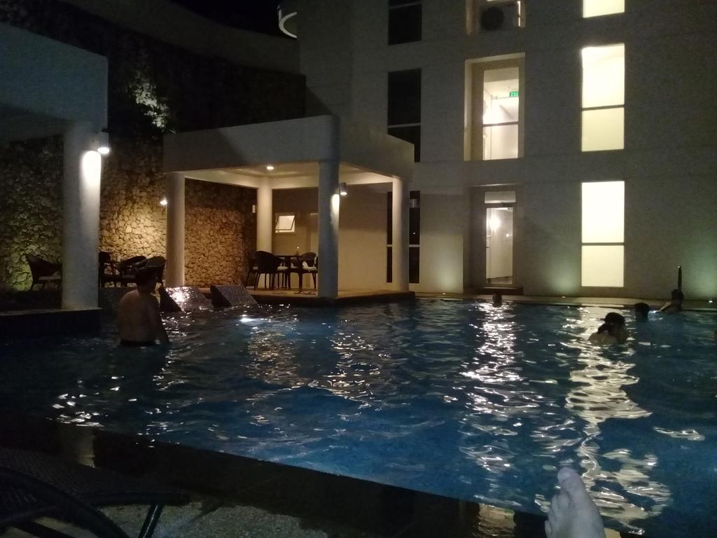 Exclusive Beach And Pools Oceanway Residences Yapak Εξωτερικό φωτογραφία